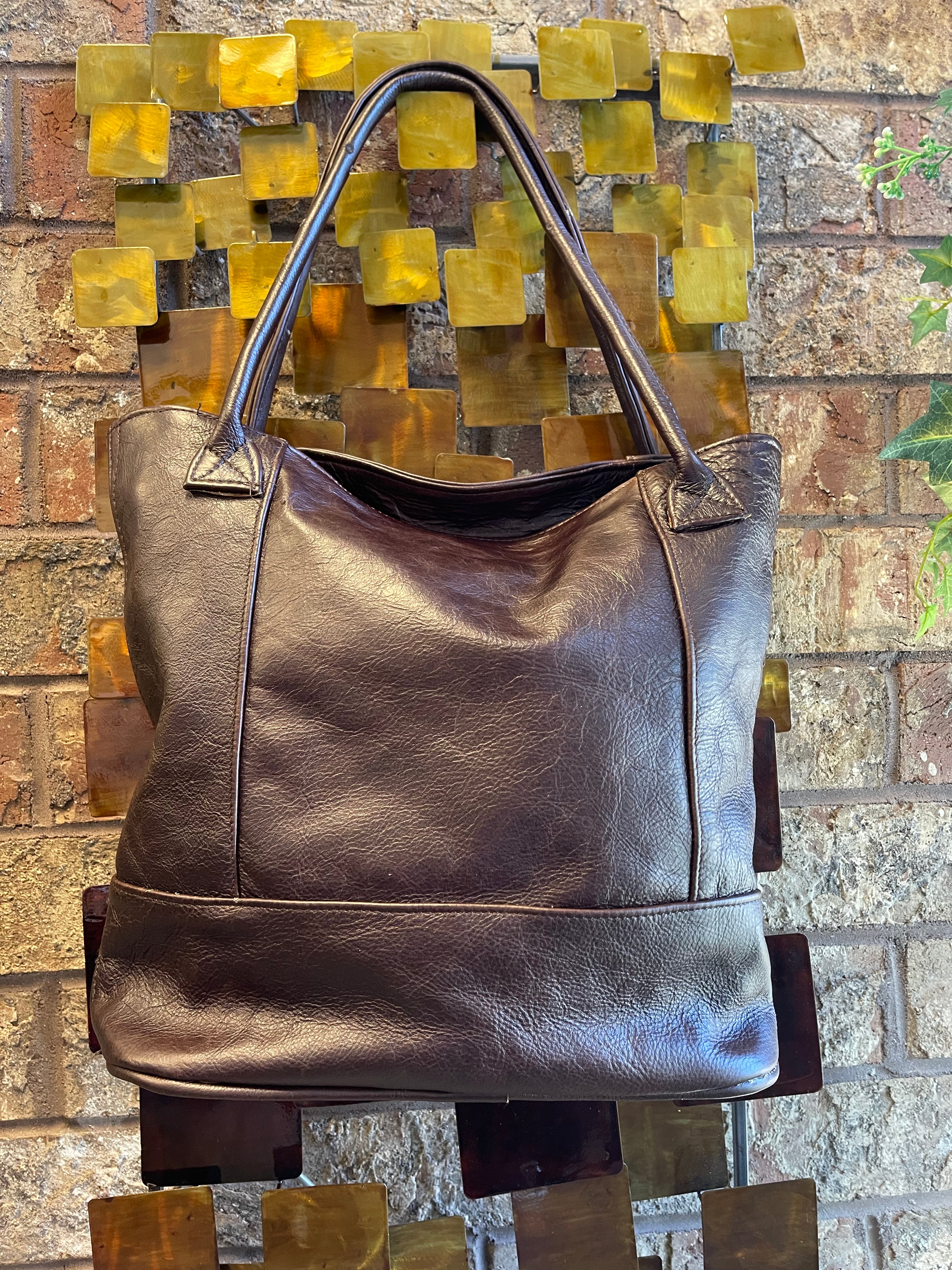 Carrylux Shoulder Bag Handbags